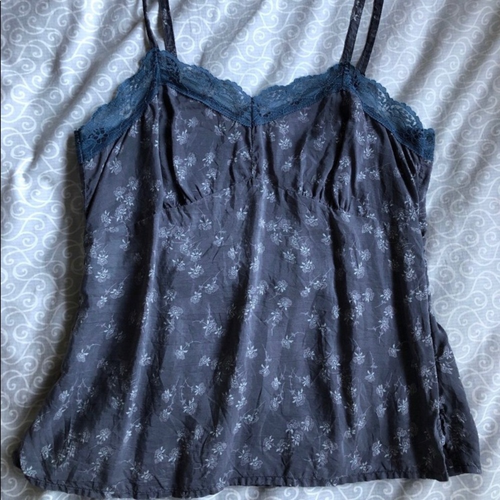 Sz 2 American Eagle silk lace spaghetti purple top